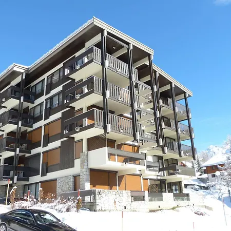 Appartement 3* Proche Pistes Et Commerces, Wi-Fi *